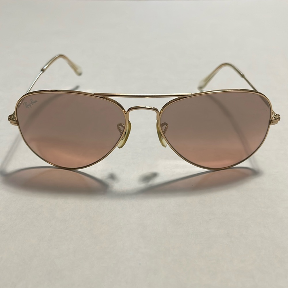 Women’s Ray-Ban Aviator Gradient Sunglasses, Medium (55-14)